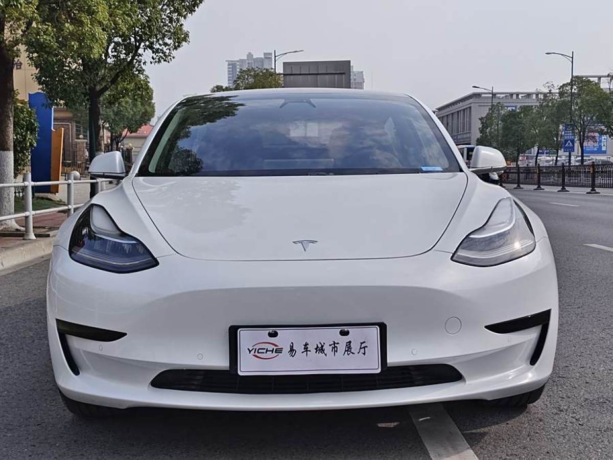 特斯拉 Model 3  2020款 改款 標準續(xù)航后驅(qū)升級版圖片