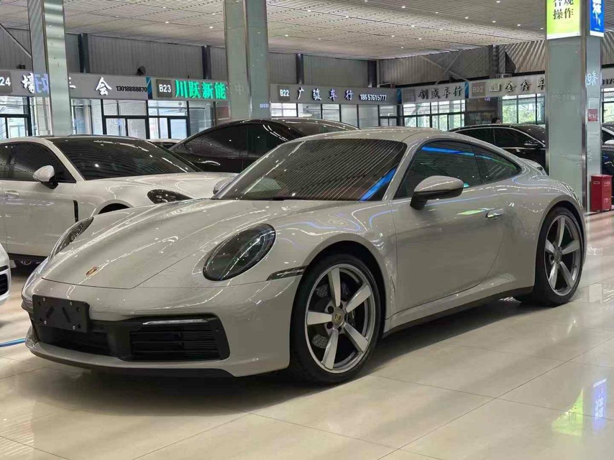 保時(shí)捷 911  2021款 Turbo S 3.8T 保時(shí)捷中國(guó)20周年紀(jì)念版圖片