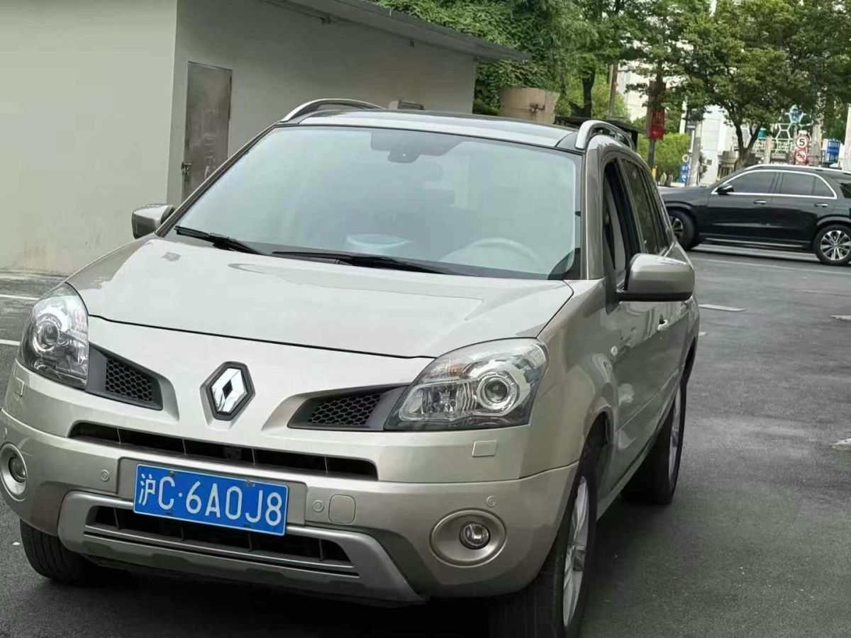 日產(chǎn) 奇駿  2010款 2.0L CVT舒適版 4WD圖片
