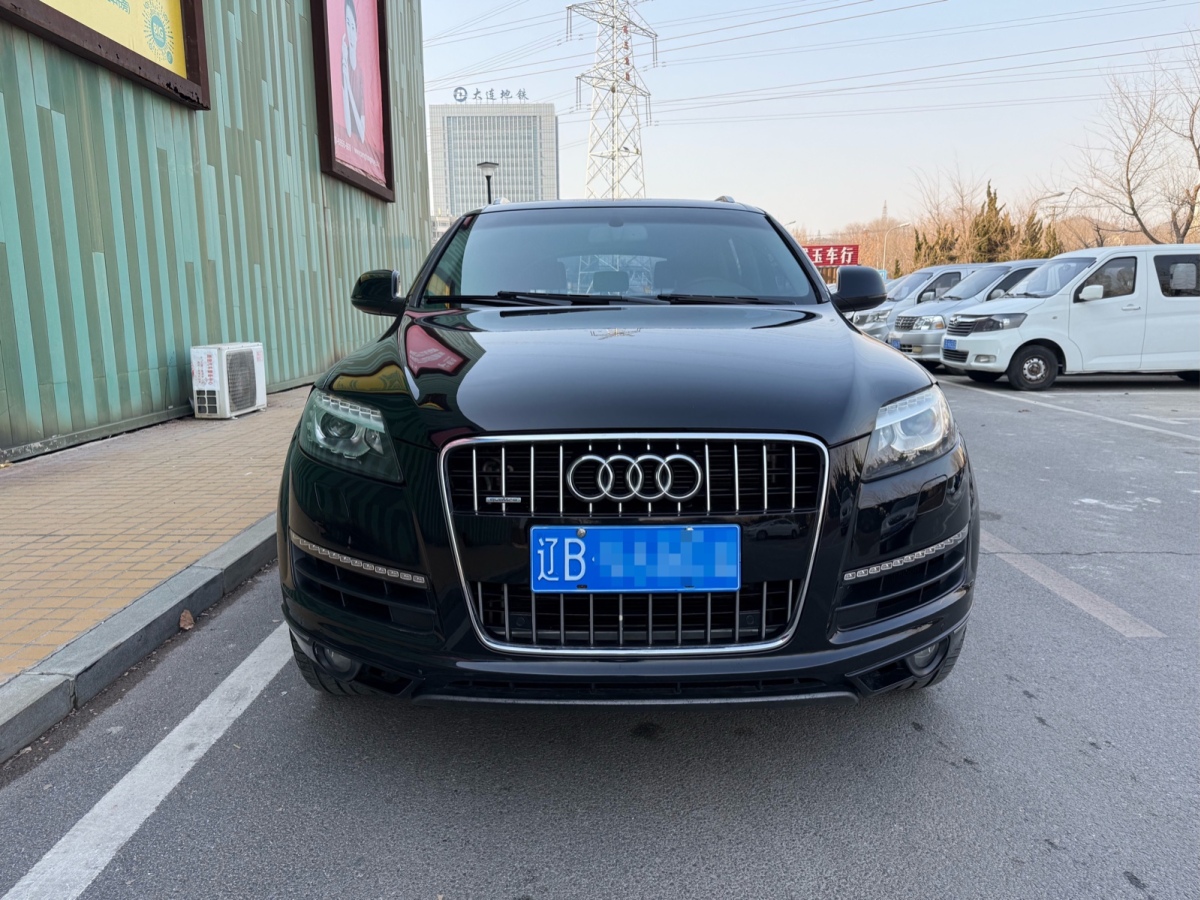 奧迪 奧迪Q7  2012款 3.0 TFSI 專享型(200kW)圖片