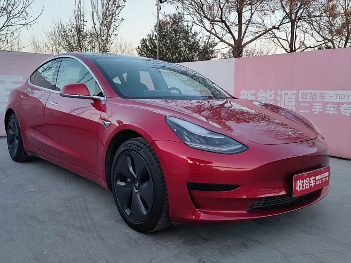 特斯拉 Model 3  2019款 標準續(xù)航后驅(qū)升級版圖片