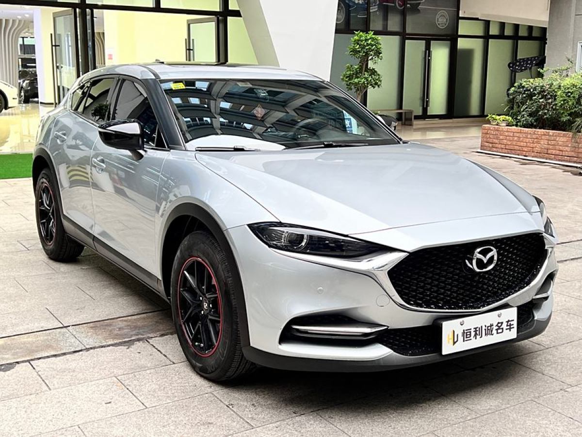 2021年7月馬自達 CX-4  2021款 2.0L 自動兩驅(qū)藍天活力版