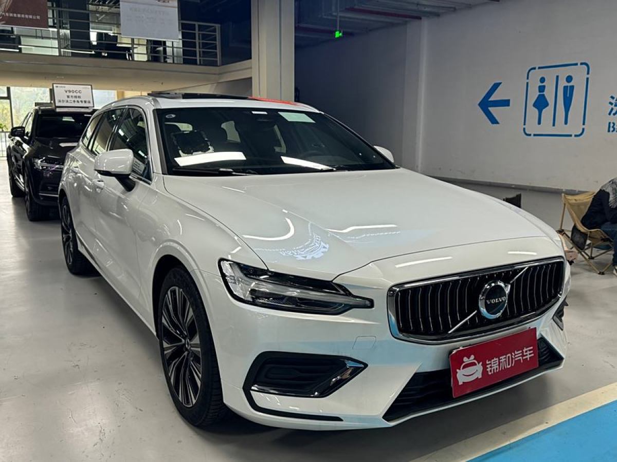 2024年10月沃爾沃 V90  2024款 Cross Country B5 AWD 智遠(yuǎn)版