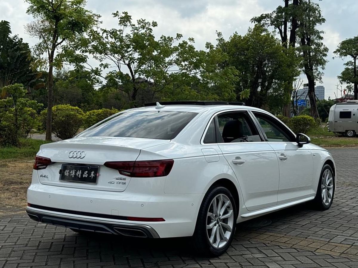 奧迪 奧迪A4L  2019款 40 TFSI 時(shí)尚型 國(guó)VI圖片