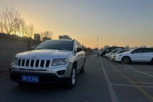 指南者 Jeep 2.0L 兩驅(qū)運(yùn)動版