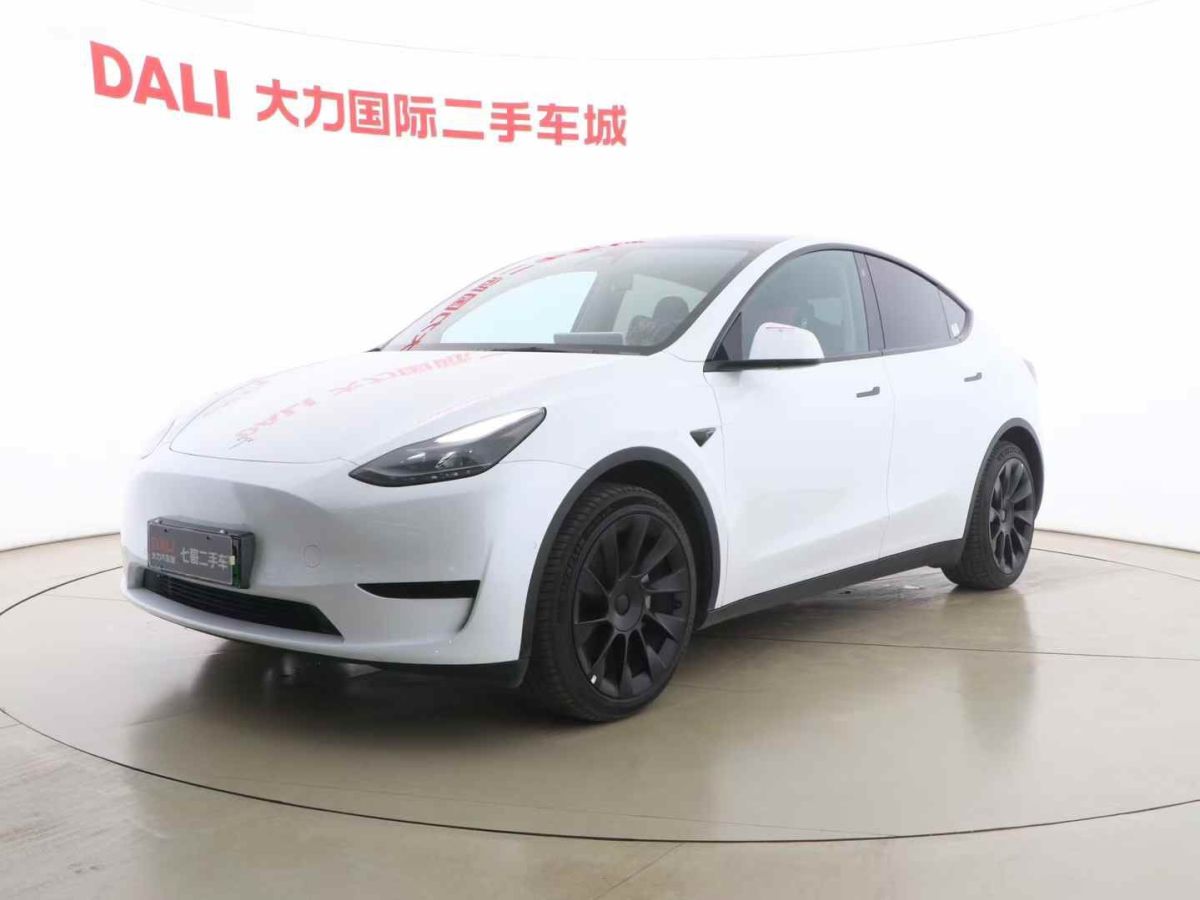 特斯拉 Model S  2023款 三電機(jī)全輪驅(qū)動(dòng) Plaid版圖片