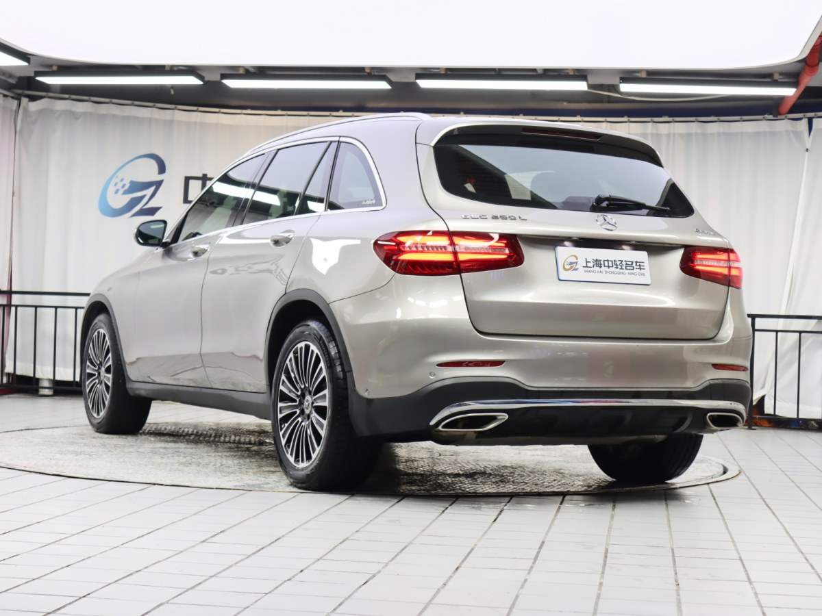 2019年3月奔馳 奔馳GLC  2019款 GLC 260 L 4MATIC 動感型