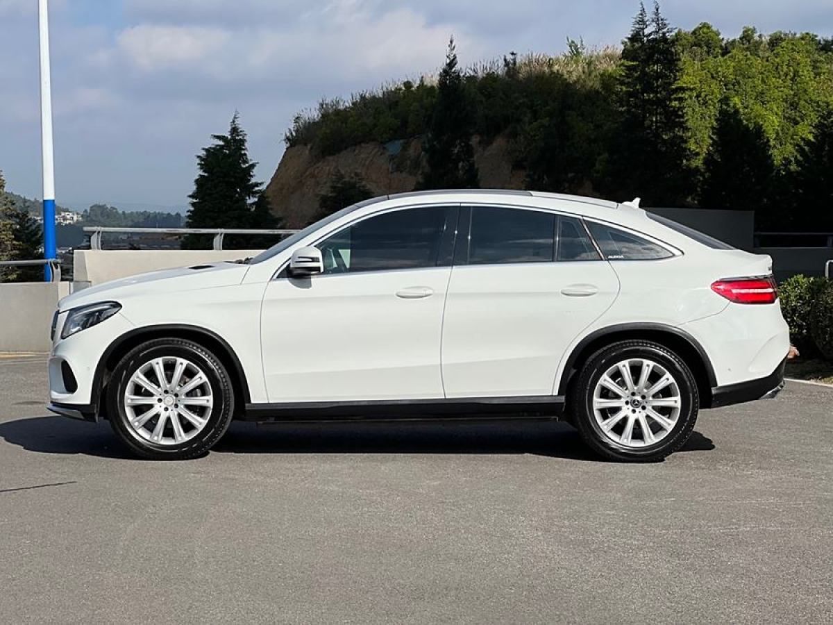 2016年8月奔馳 奔馳GLE轎跑  2015款 GLE 320 4MATIC 轎跑SUV