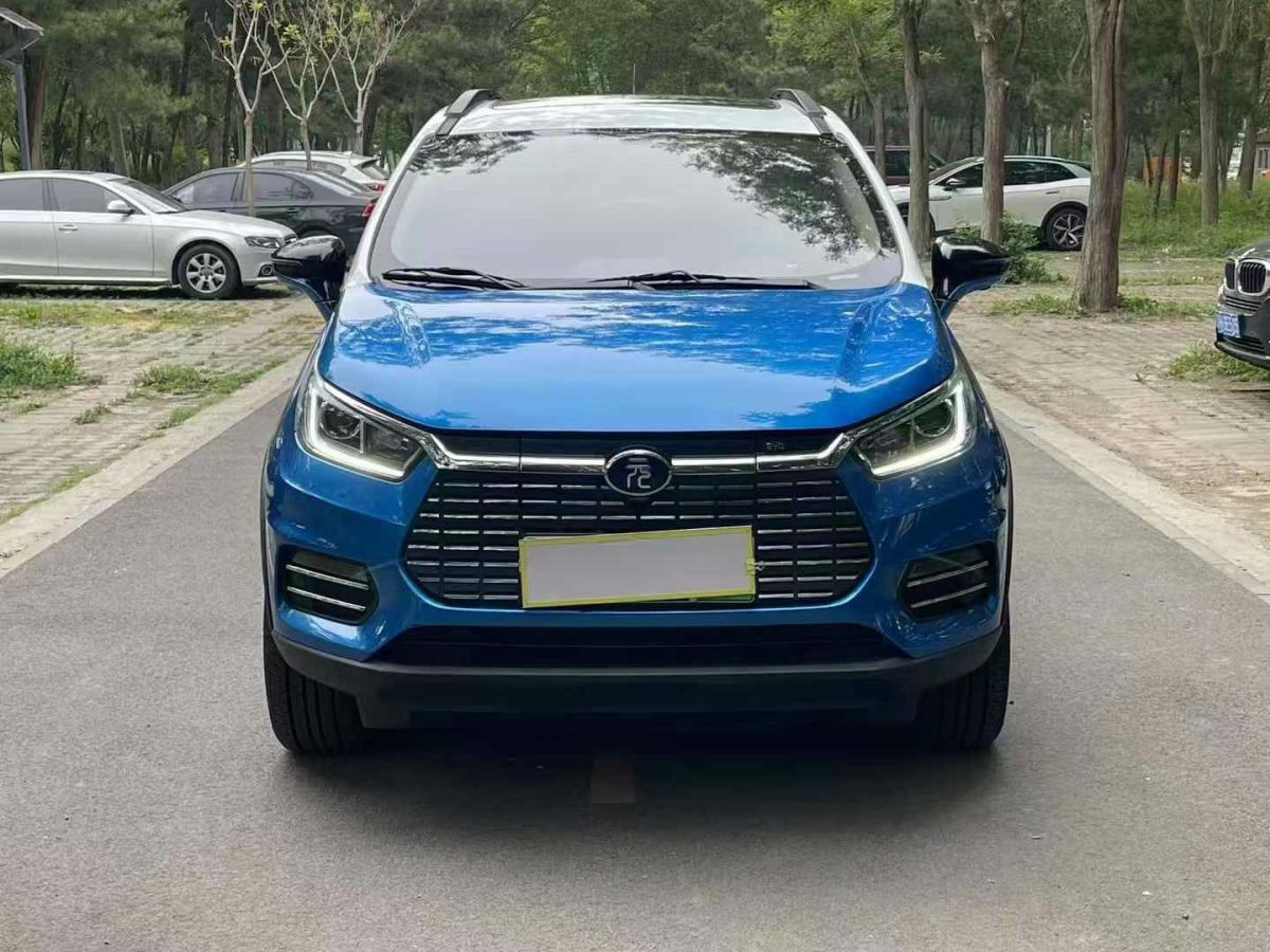 比亞迪 元新能源  2018款 EV360 智聯(lián)創(chuàng)酷型圖片
