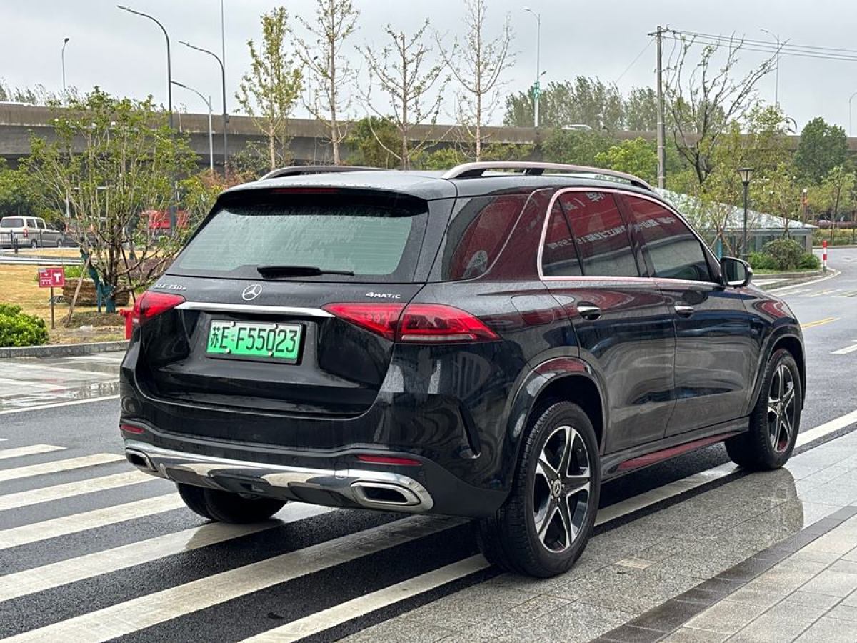 2022年2月奔馳 奔馳GLE新能源  2021款 GLE 350 e 4MATIC