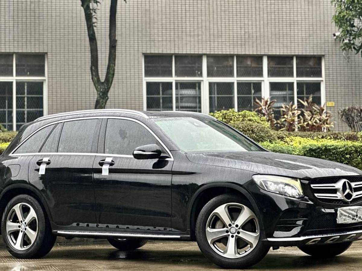 奔馳 奔馳GLC  2017款 GLC 300 4MATIC 動(dòng)感型圖片