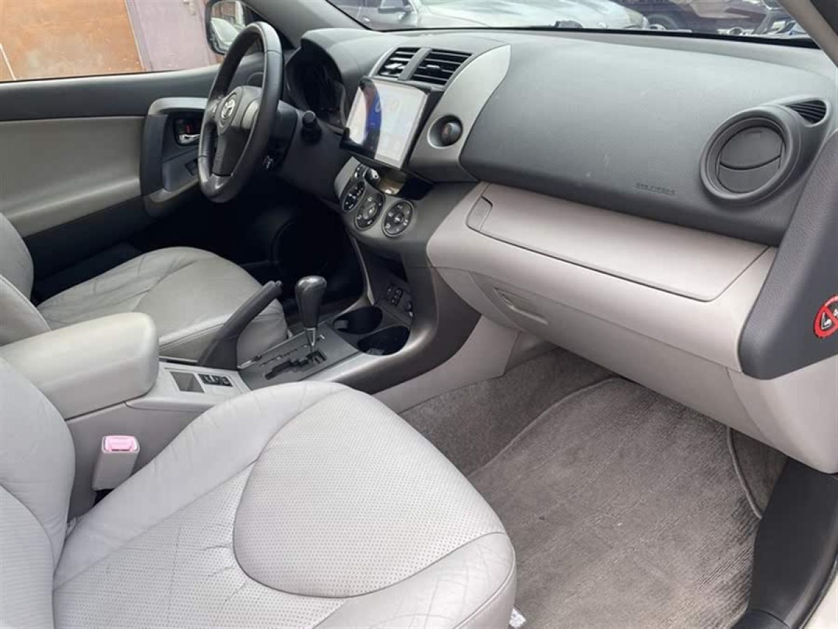 豐田 RAV4榮放  2009款 2.4L 自動豪華版圖片