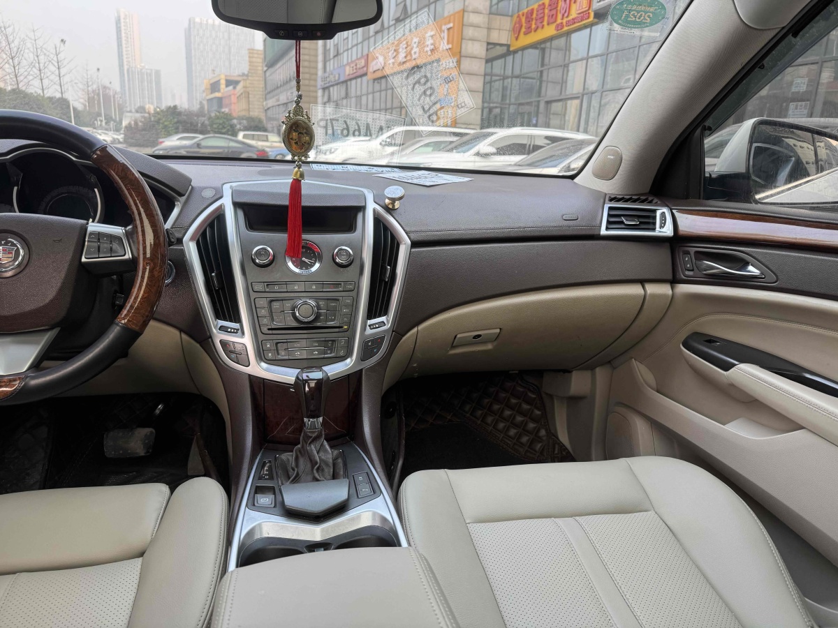 凱迪拉克 SRX  2013款 3.0L 精英型圖片