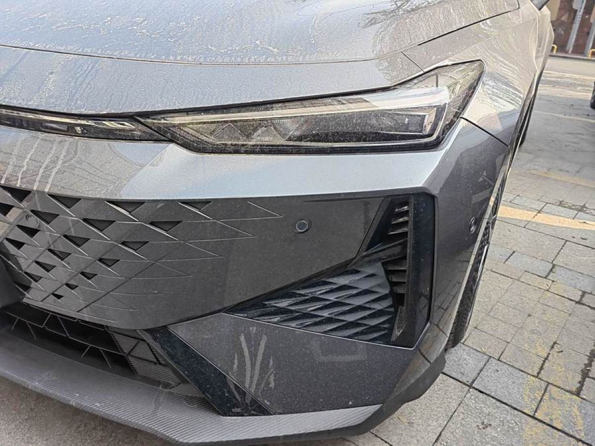 長(zhǎng)安 長(zhǎng)安UNI-V  2024款 1.5T 智慧領(lǐng)航型圖片