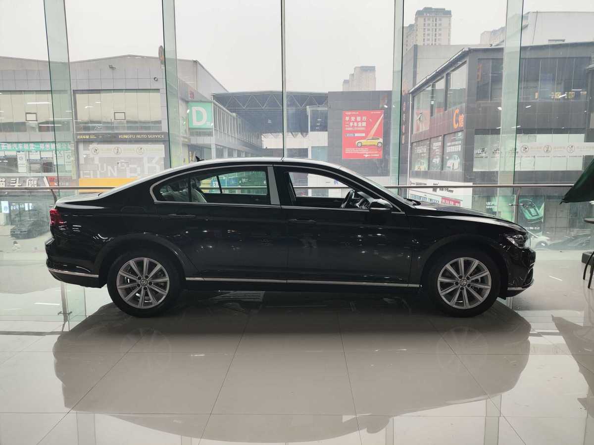 大眾 邁騰  2019款  330TSI DSG 領(lǐng)先型 國(guó)VI圖片