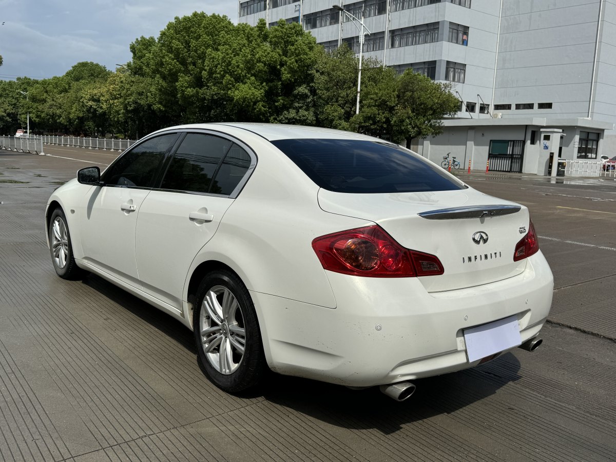 英菲尼迪 G系  2013款 G25 Sedan 運(yùn)動(dòng)版圖片