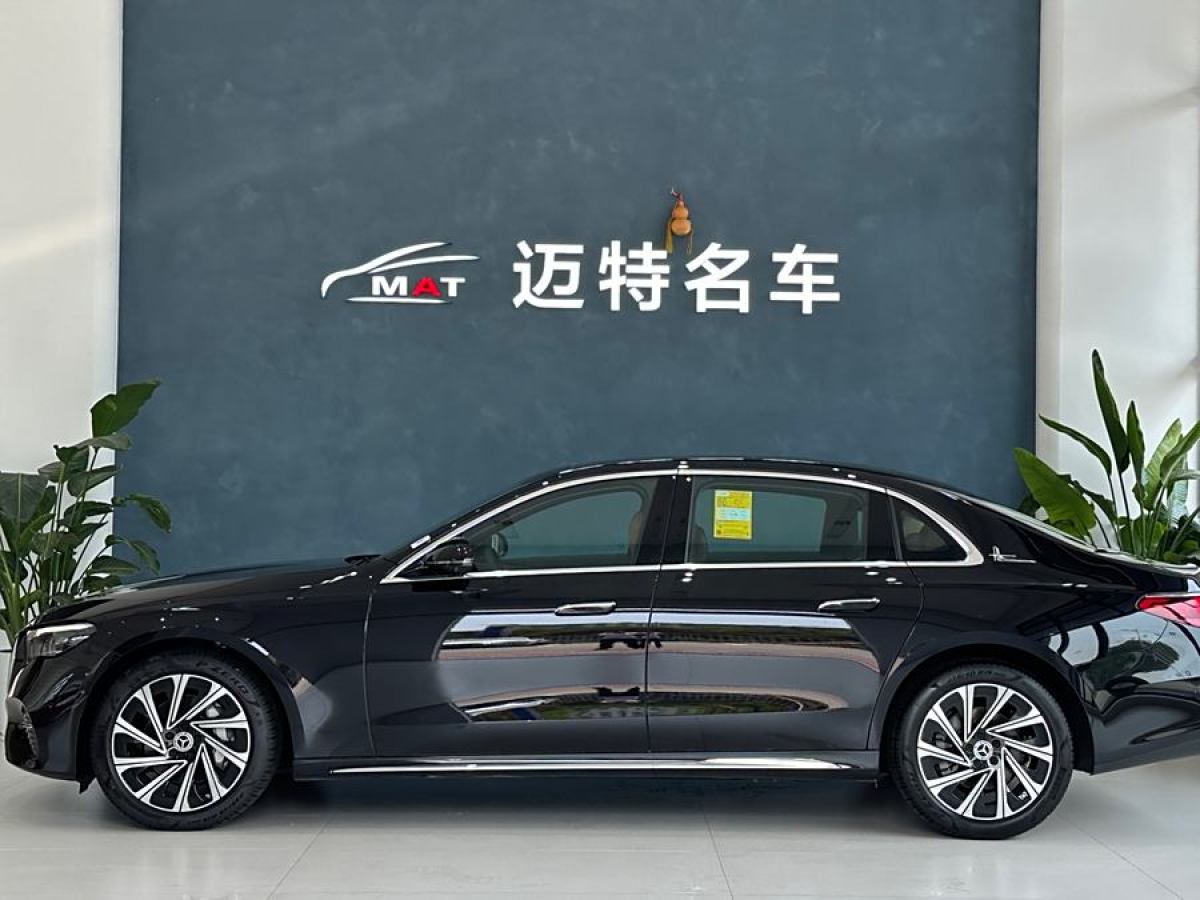 奔驰 奔驰E级  2024款 E 300 L 豪华型图片