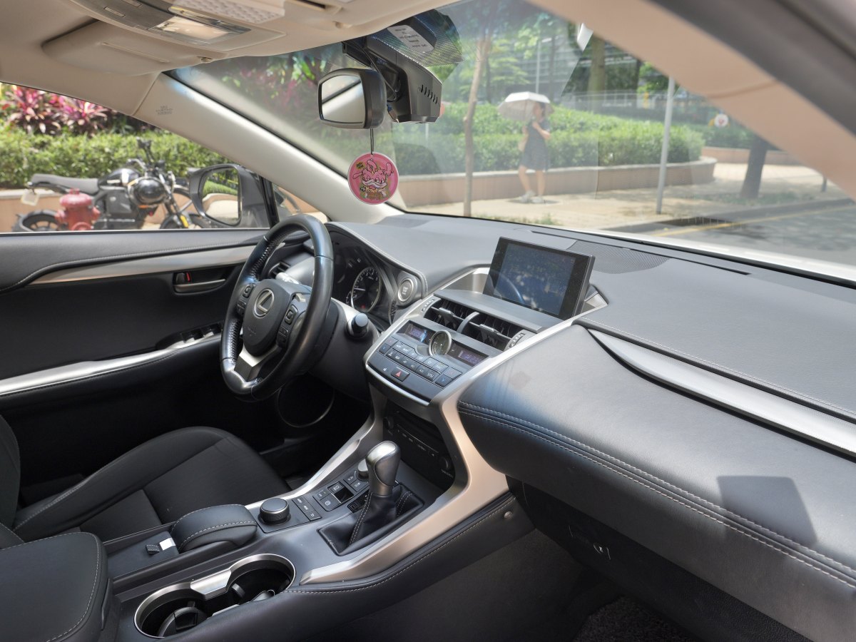 2016年12月雷克薩斯 NX  2016款 200 特別限量版