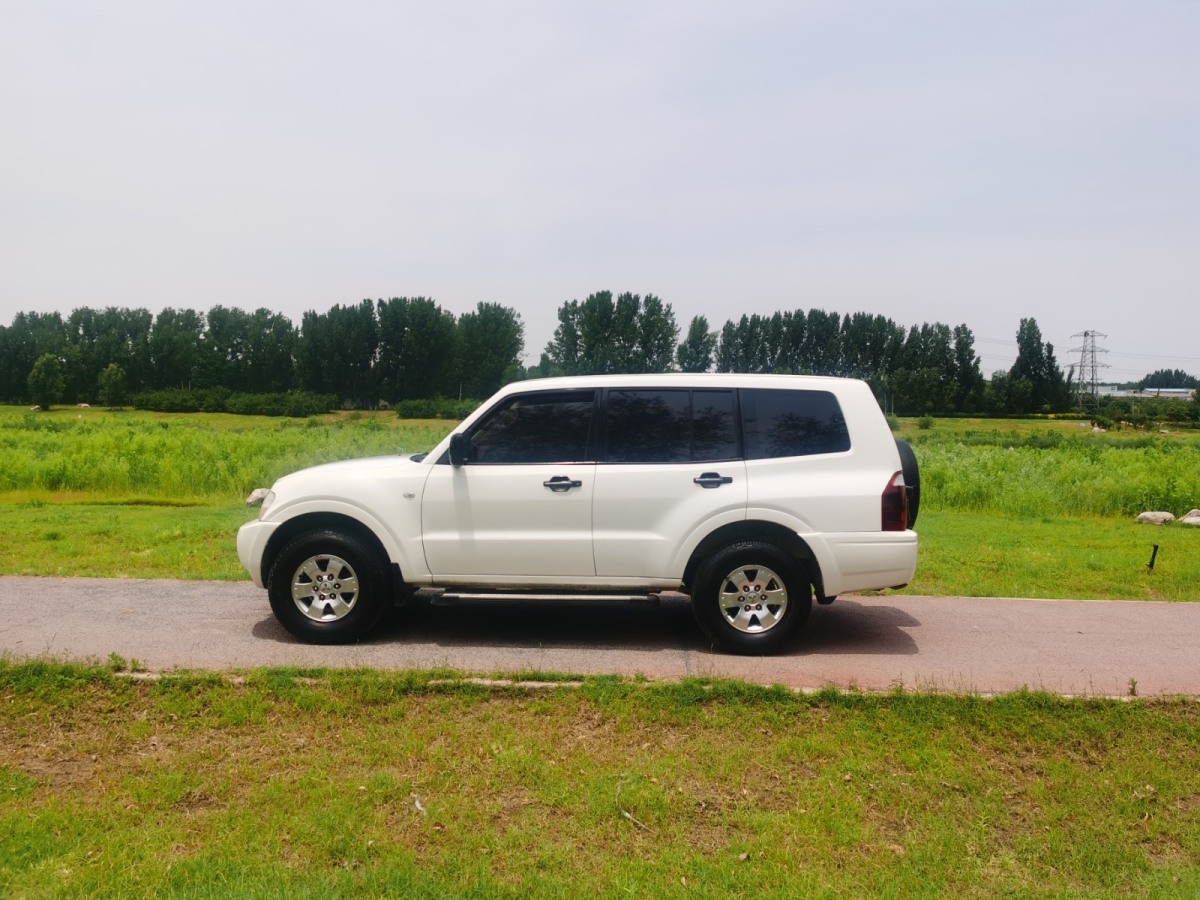 三菱 帕杰羅  2008款 V73 3.0L MT GLX圖片