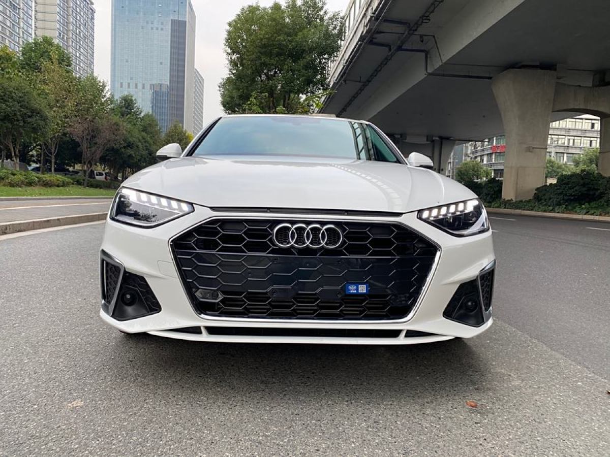 奧迪 奧迪A4L  2023款 40 TFSI 時尚動感型圖片