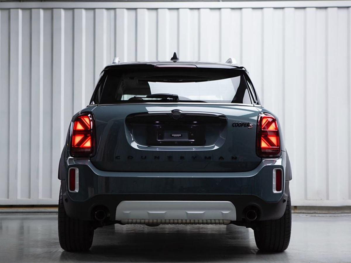 MINI COUNTRYMAN  2023款 改款二 2.0T COOPER S ALL4 鑒賞家圖片