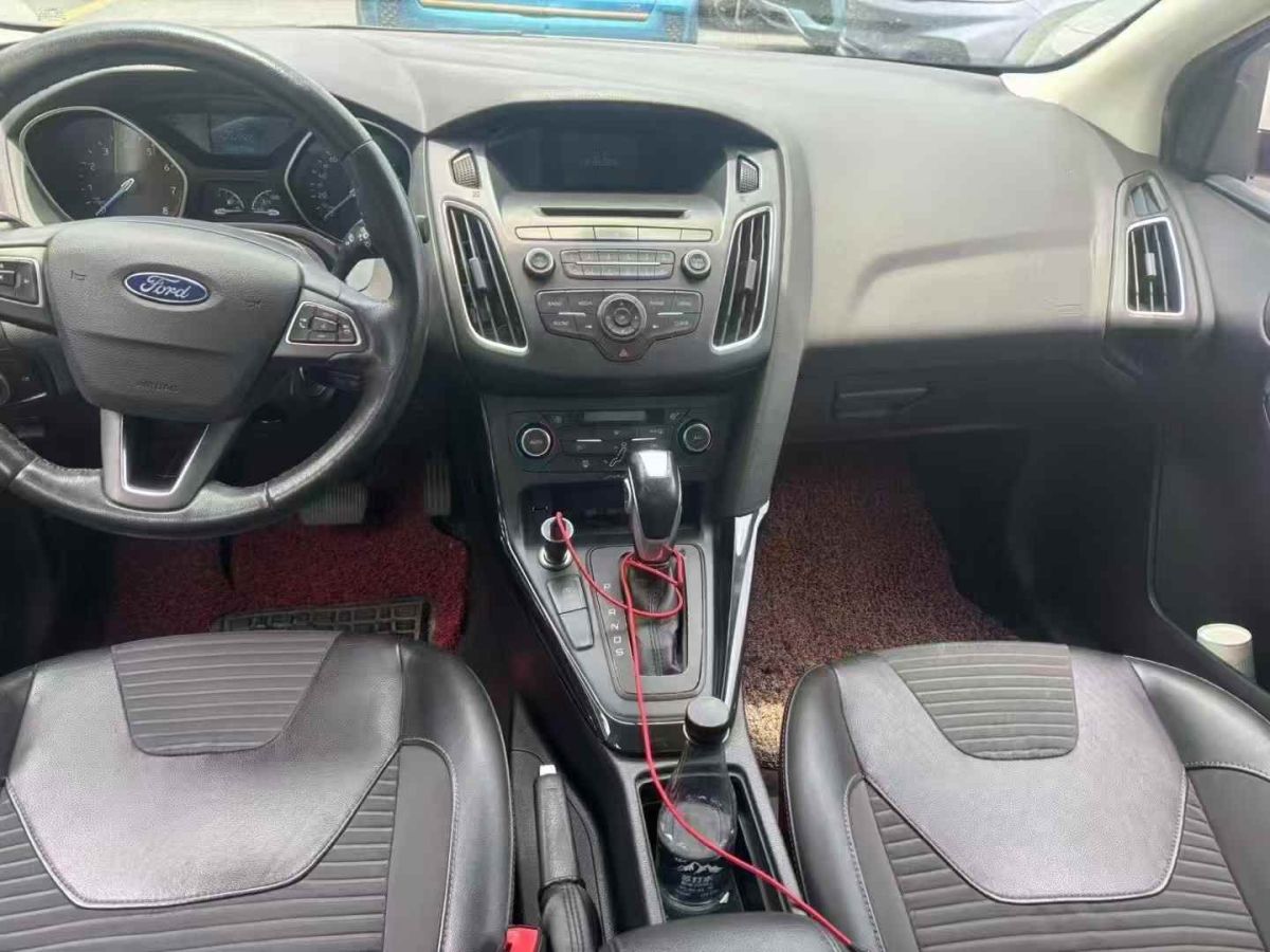 福特 ?？怂? 2015款 三廂 EcoBoost 180 自動精英型圖片