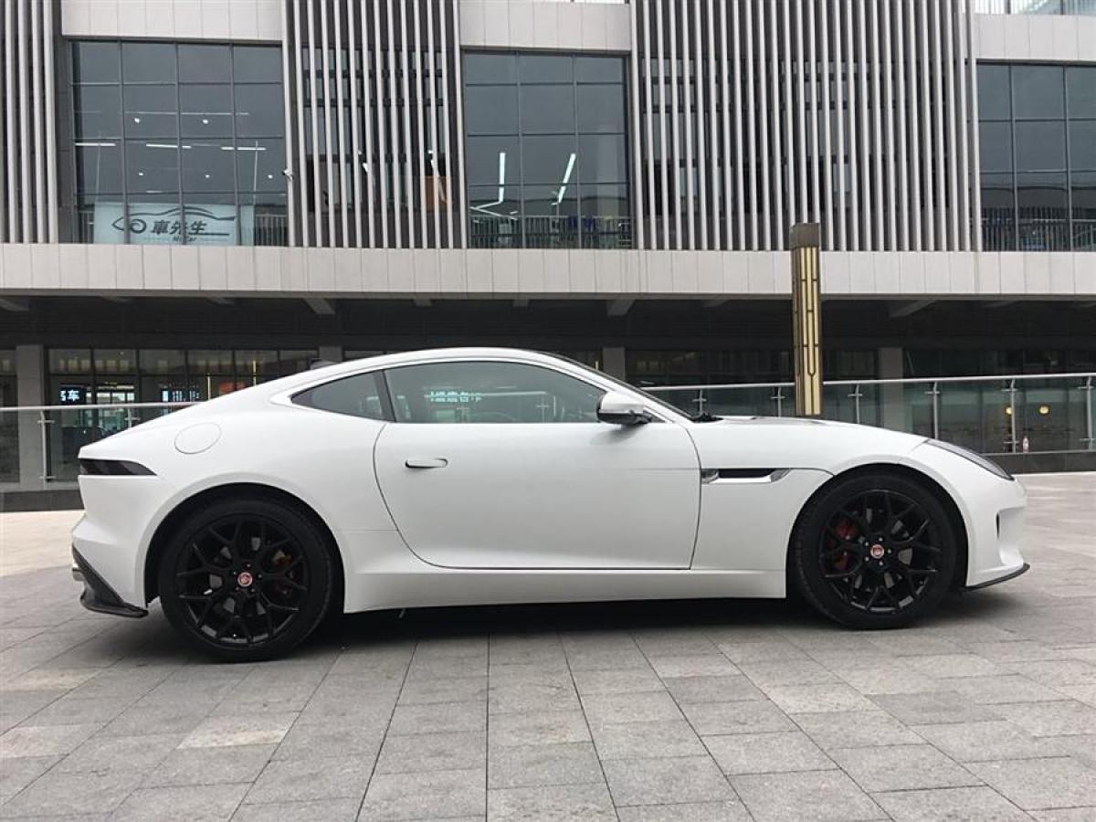 捷豹 F-TYPE  2019款 2.0T 硬頂版圖片