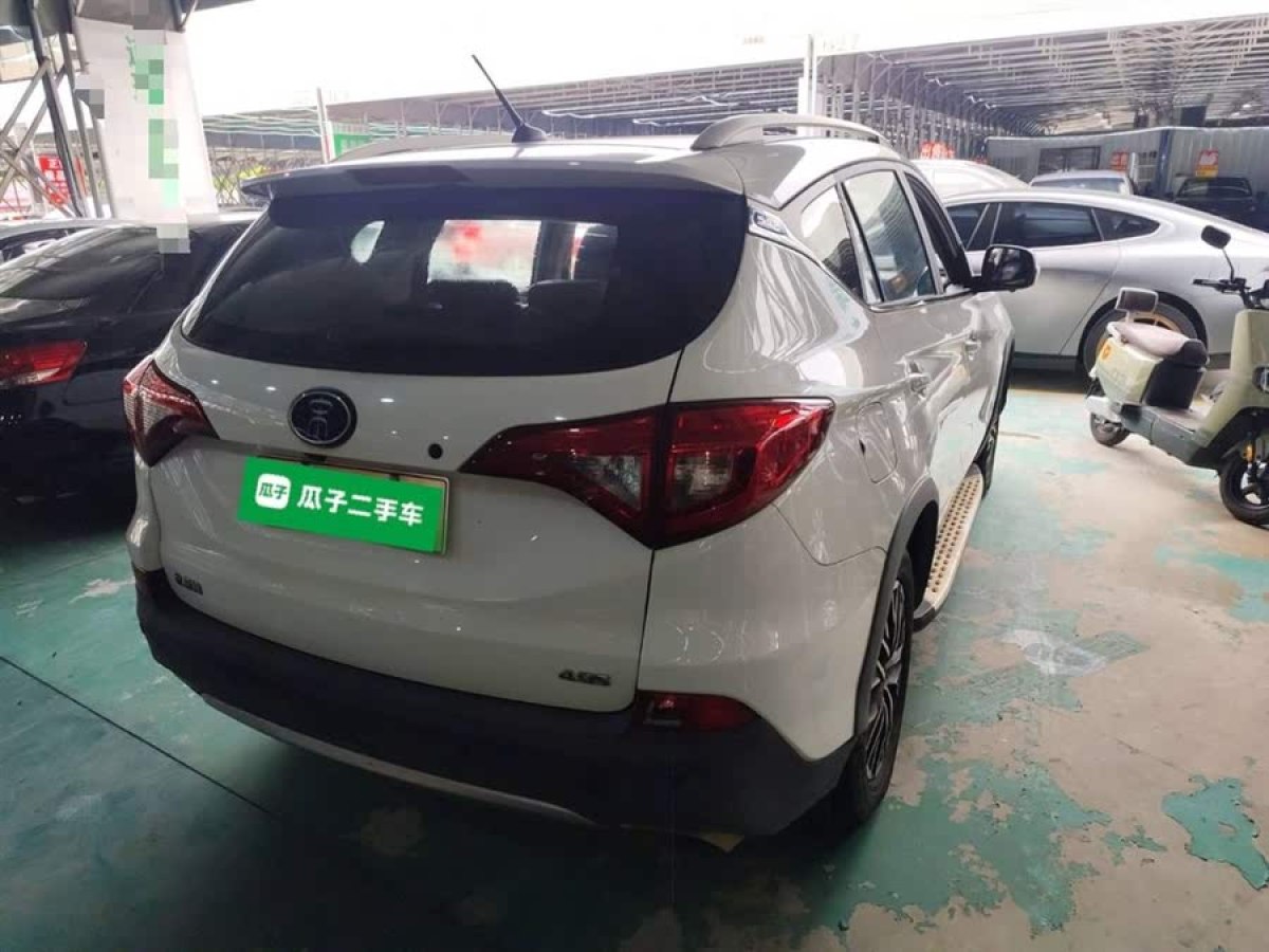 比亞迪 宋新能源  2017款 宋DM 1.5TID 全時(shí)四驅(qū)尊貴型圖片