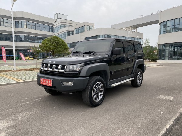 北京 BJ40  2017款 40L 2.3T 自动四驱环塔冠军版