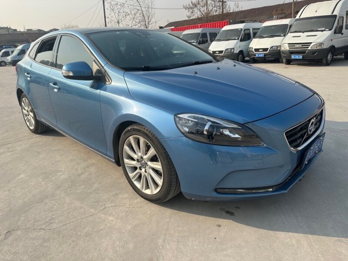 沃爾沃 V40  2015款 1.6T 智逸版圖片