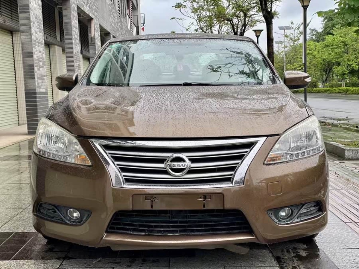 日產(chǎn) 軒逸  2012款 1.8XV CVT尊享版圖片