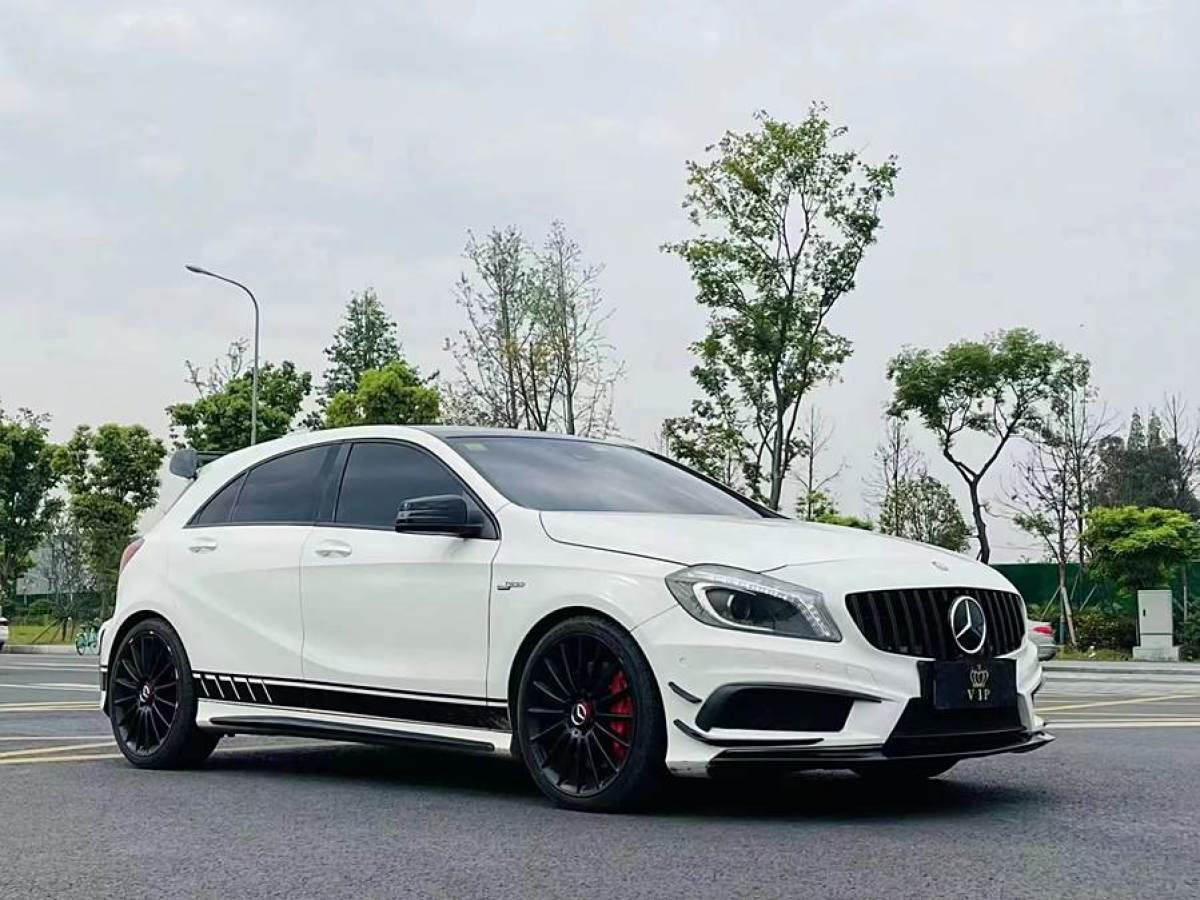 奔馳 奔馳A級(jí)AMG  2014款 AMG A 45 4MATIC圖片