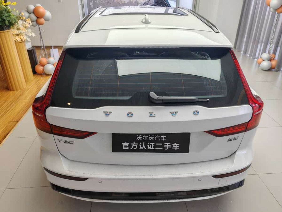 沃爾沃 V60  2024款 B5 智遠運動版圖片