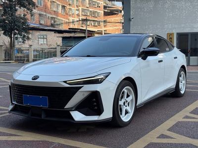 2022年11月 長(zhǎng)安 長(zhǎng)安UNI-V 1.5T 尊貴型圖片