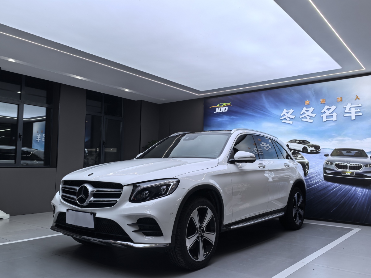 2019年6月奔馳 奔馳GLC  2019款 GLC 300 L 4MATIC 豪華型