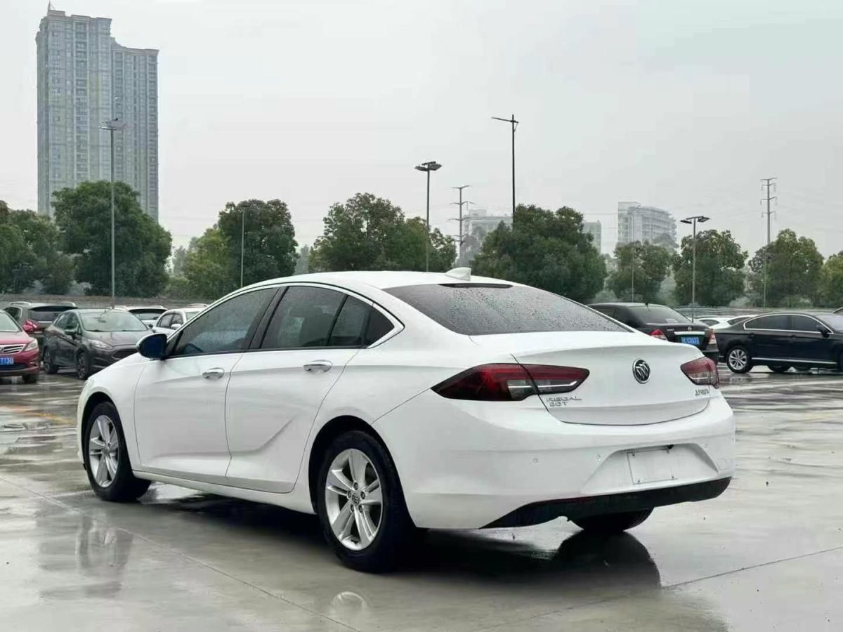 別克 君威  2018款 GS 28T 穿越火線聯(lián)名限量版圖片