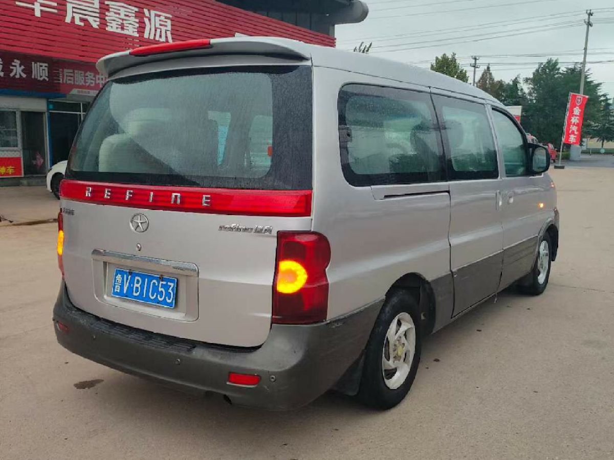 GMC SAVANA  2013款 6.0L 領(lǐng)袖級商務(wù)車圖片