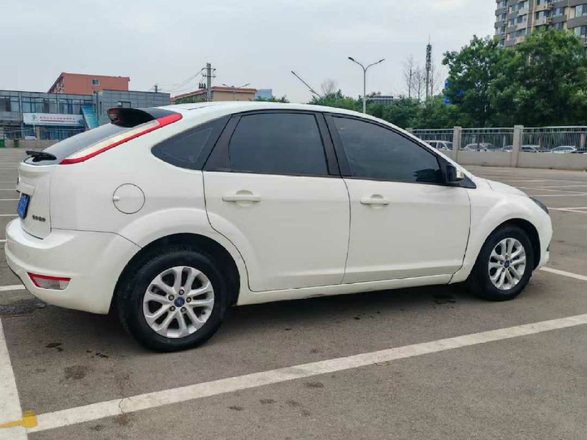 福特 ?？怂? 2015款 1.0GTDi 手動超能風尚型圖片