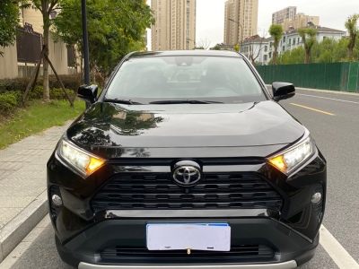 2022年9月 豐田 RAV4榮放 2.0L CVT兩驅(qū)風(fēng)尚版圖片