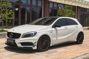 奔馳A級(jí)AMG 奔馳 AMG A 45 4MATIC