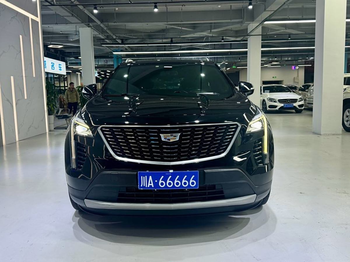 凱迪拉克 XT4  2018款 28T 兩驅(qū)領(lǐng)先型圖片