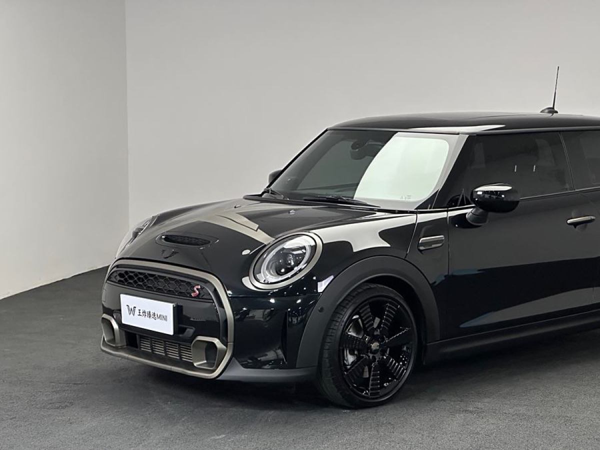 MINI MINI  2023款 2.0T COOPER S 國王十字特別版圖片