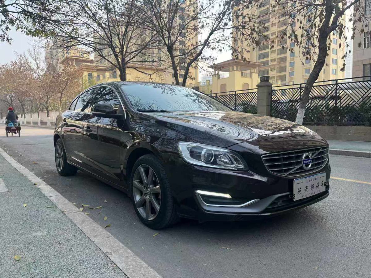 沃爾沃 S60  2016款 L 2.0T T4 智遠(yuǎn)版圖片