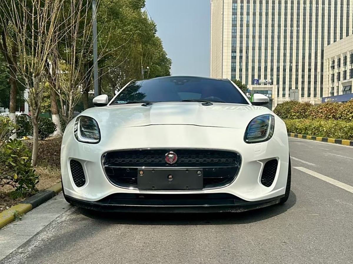 捷豹 F-TYPE  2019款 2.0T 硬頂版圖片