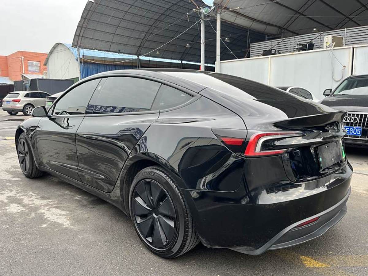 特斯拉 Model Y  2023款 后輪驅(qū)動版圖片