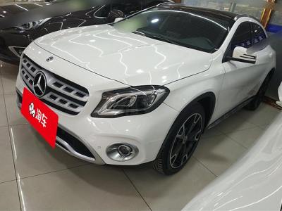 2018年3月 奔馳 奔馳GLA GLA 220 4MATIC 運(yùn)動(dòng)型圖片