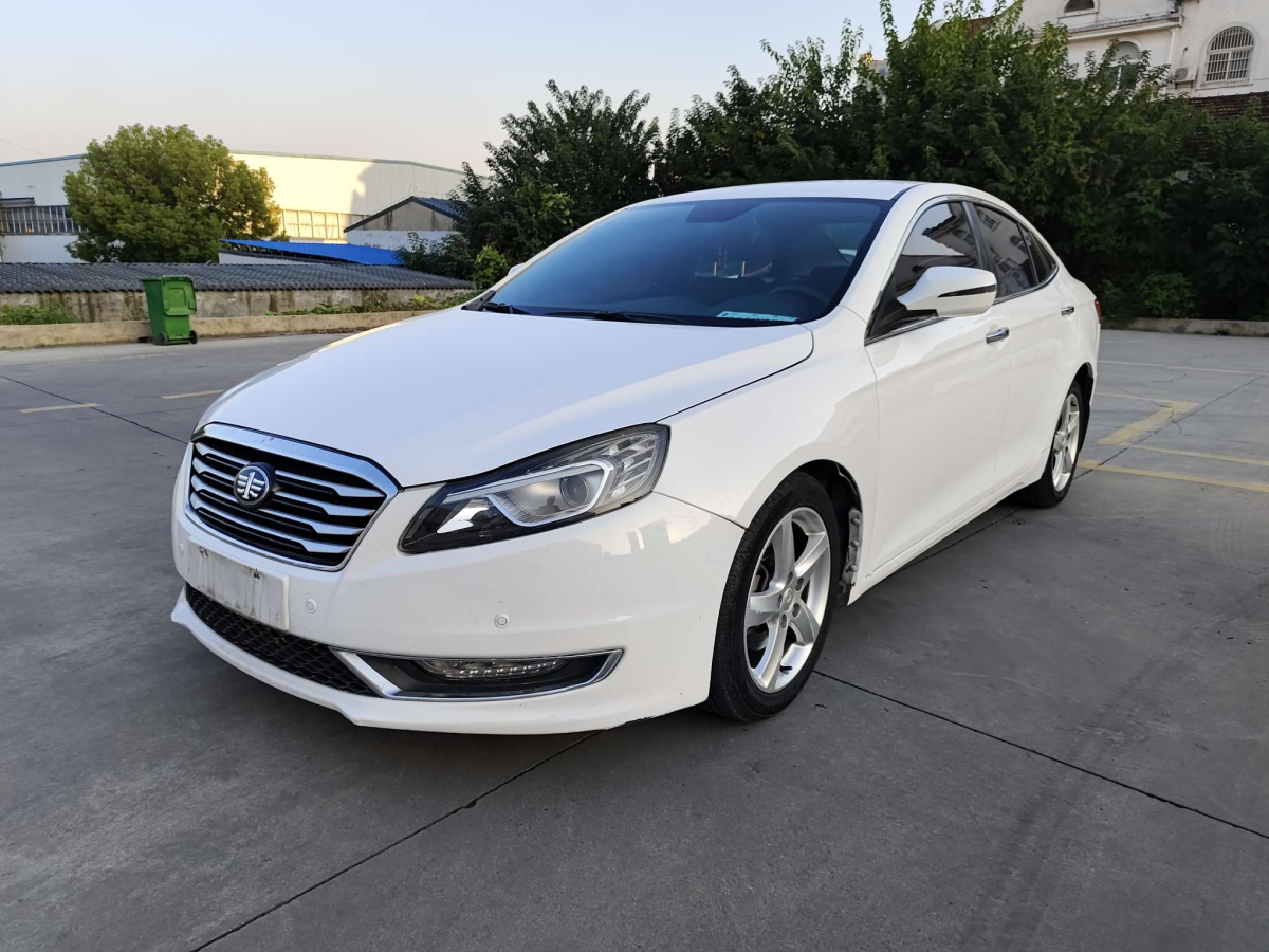 奔騰 B70  2016款 2.0L 自動豪華型圖片