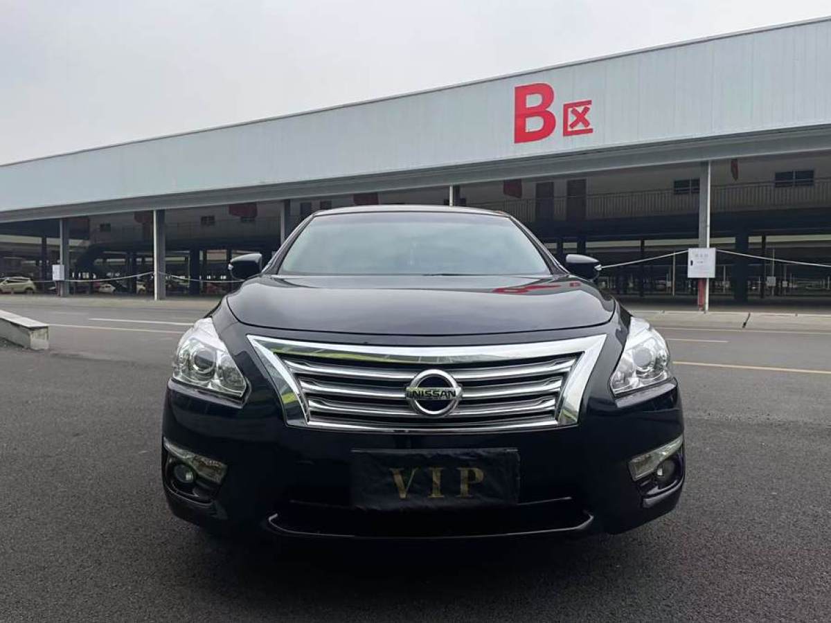 日產(chǎn) 天籟  2015款 2.0L XE-Sporty歐冠運動版圖片