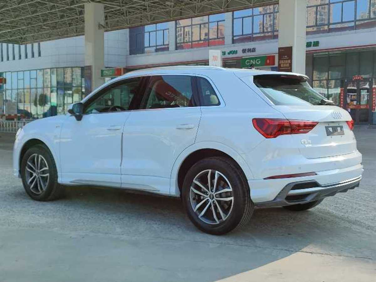 奧迪 奧迪q3 2023款 35 tfsi 進取動感型圖片