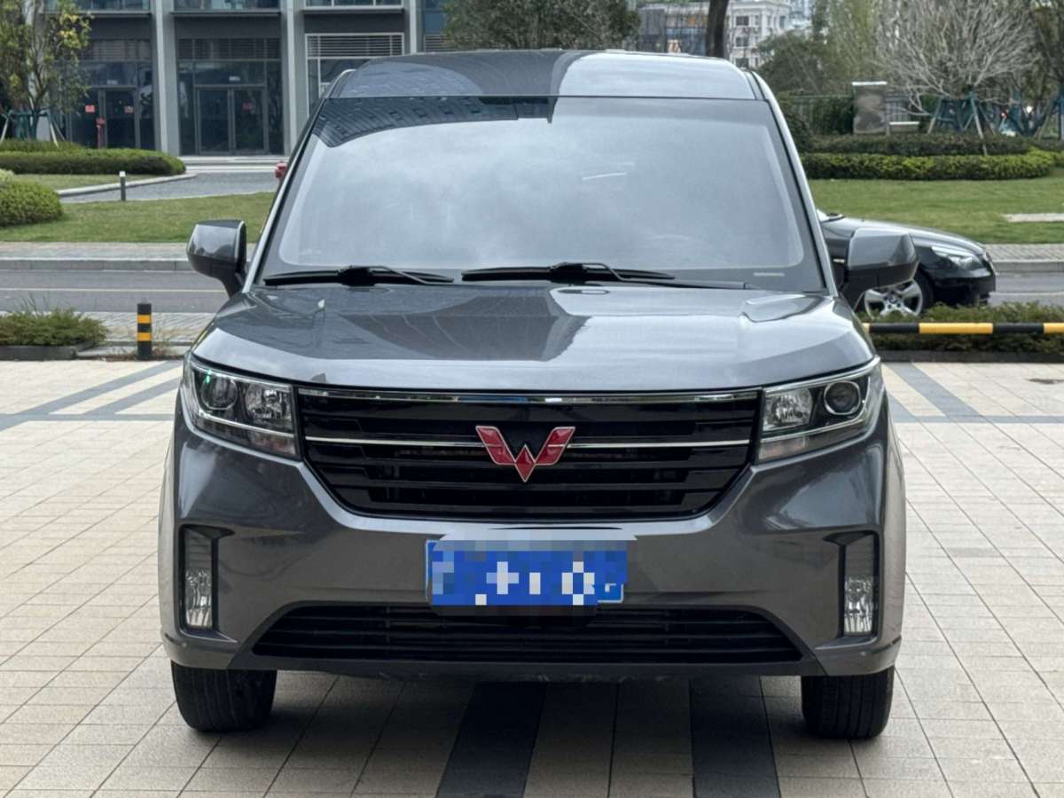 五菱 五菱征程  2021款 1.5T 手動(dòng)豪華型營(yíng)運(yùn)車(chē)圖片